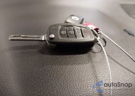 2019 Hyundai Tucson Se z USA, uszkodzony, nr VIN KM8J2CA44KU005341